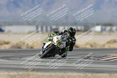 media/Dec-04-2025-Racers Edge (Thu) [[5ebc9f124d]]/2-A Group/2-Session 2 (Turn 4)/